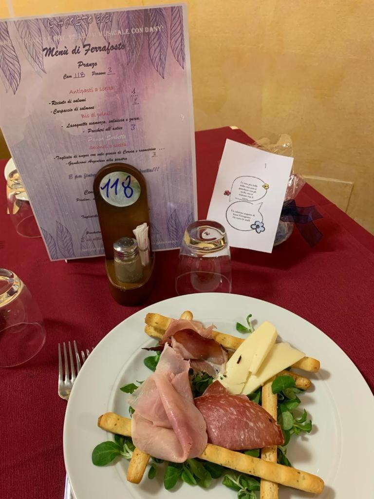 Oasi Del Mare Hotel Rimini Ngoại thất bức ảnh