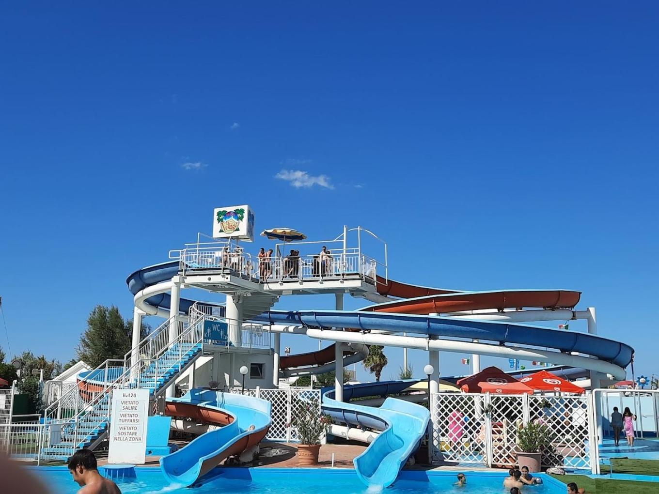 Oasi Del Mare Hotel Rimini Ngoại thất bức ảnh