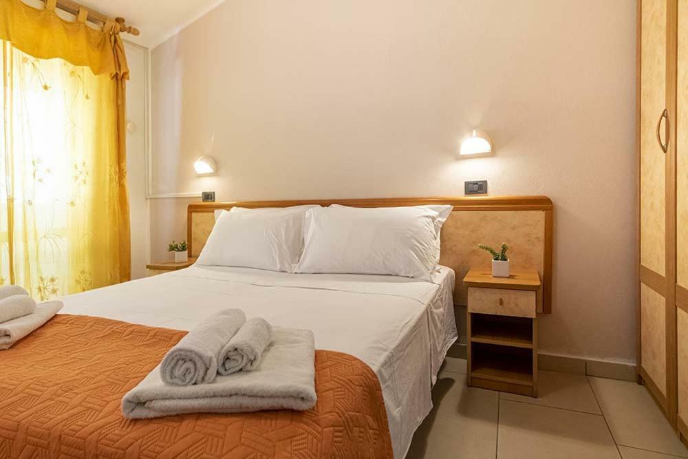 Oasi Del Mare Hotel Rimini Ngoại thất bức ảnh